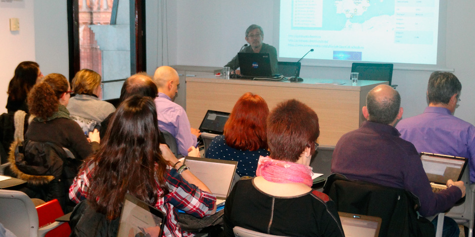 Els laboratoris remots i virtuals protagonitzen el 9 de febrer un nou taller del Programa Ciència i Aula